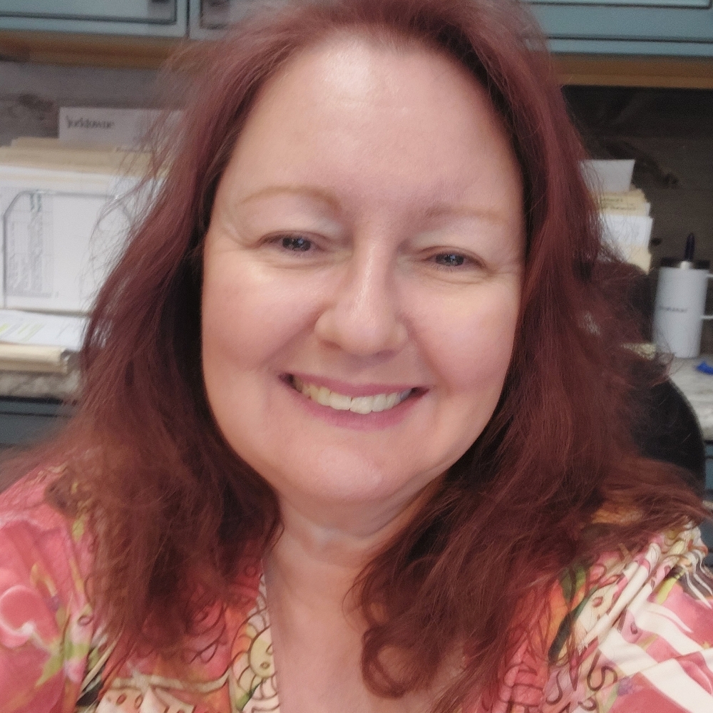 Meet your Posher, Laura